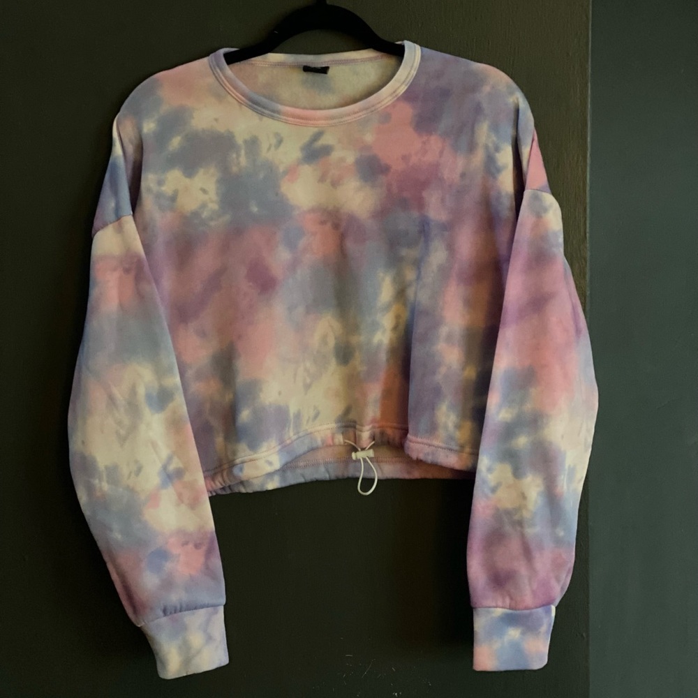 Tie dye Pink and Purple Crop Stweatshirt with drawstring